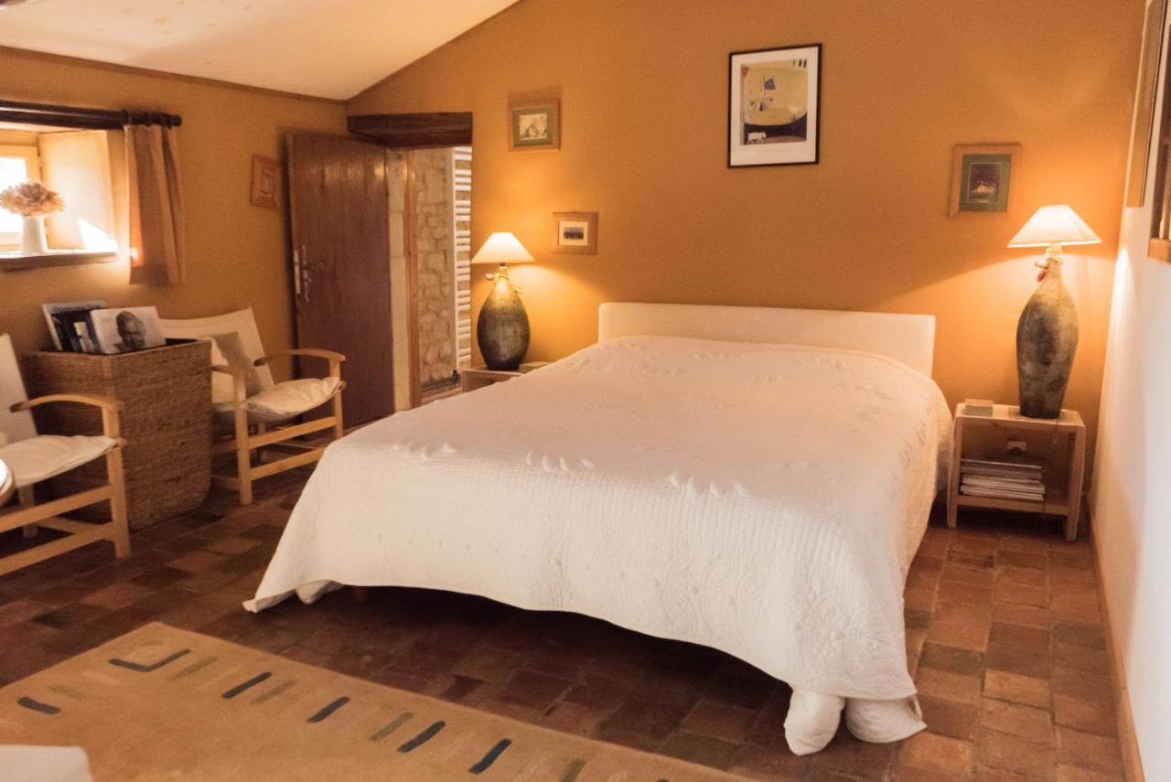 Le Clos Des Fayes Berthegon Εξωτερικό φωτογραφία