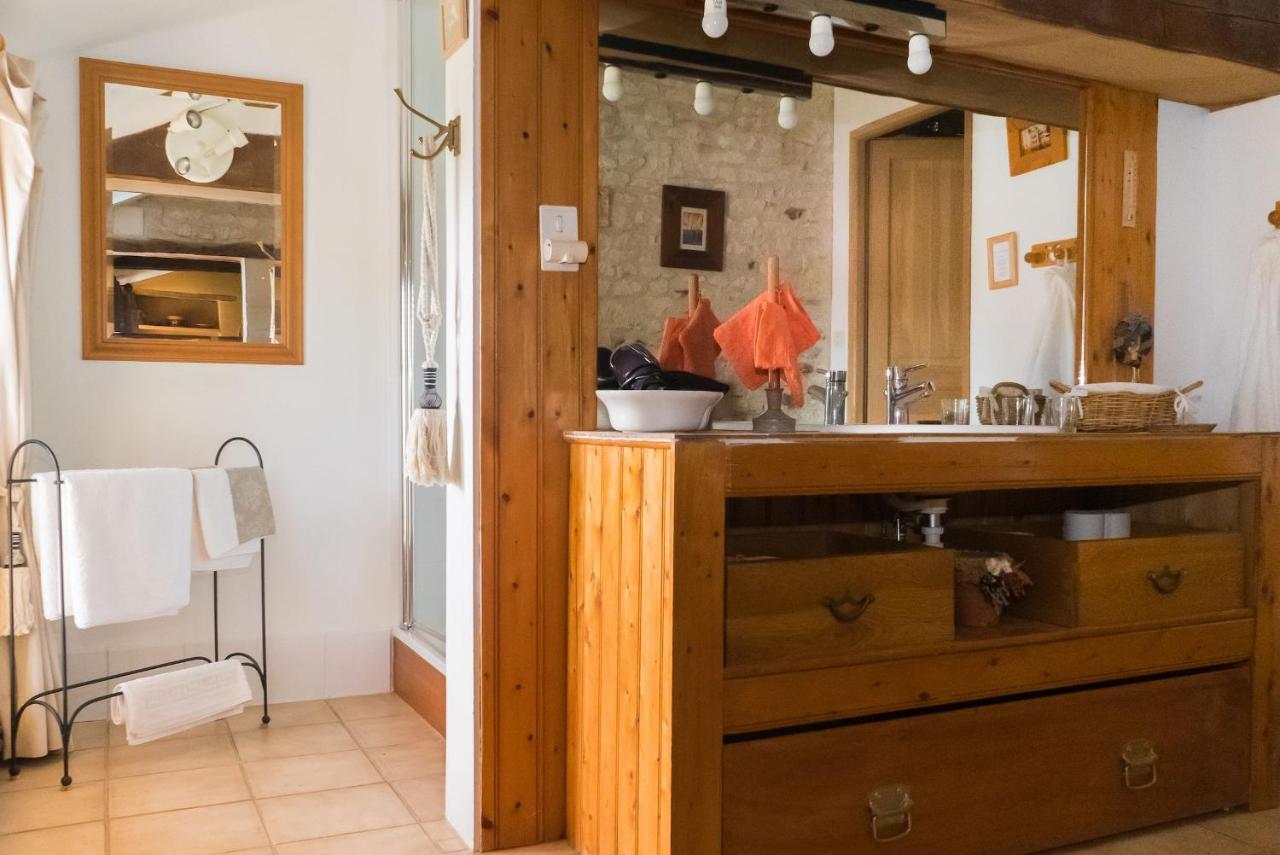 Le Clos Des Fayes Berthegon Εξωτερικό φωτογραφία