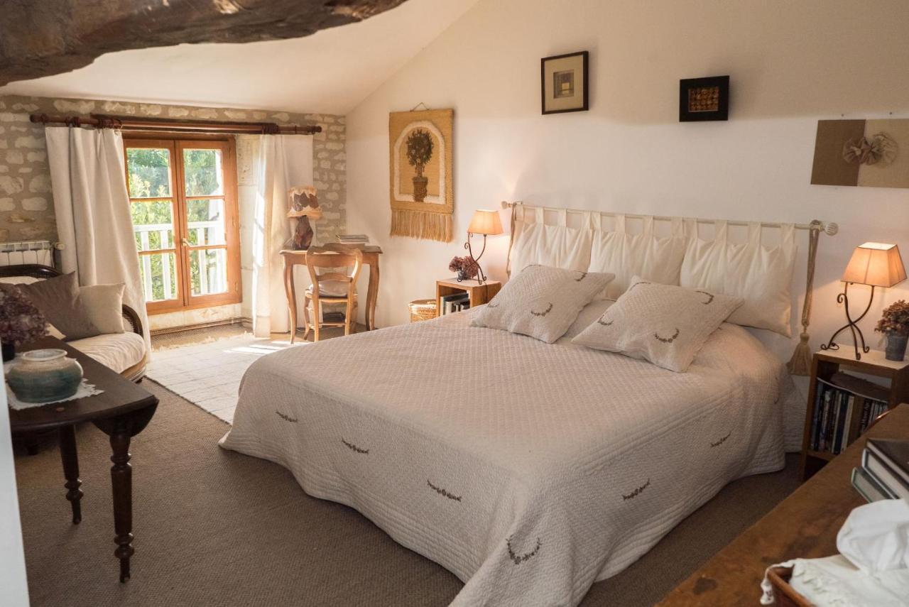 Le Clos Des Fayes Berthegon Εξωτερικό φωτογραφία