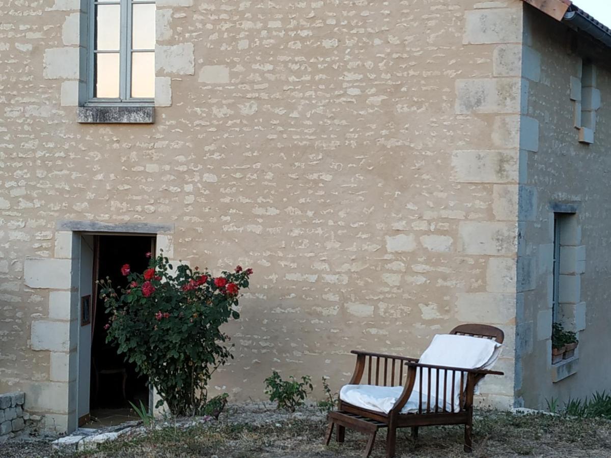 Le Clos Des Fayes Berthegon Εξωτερικό φωτογραφία